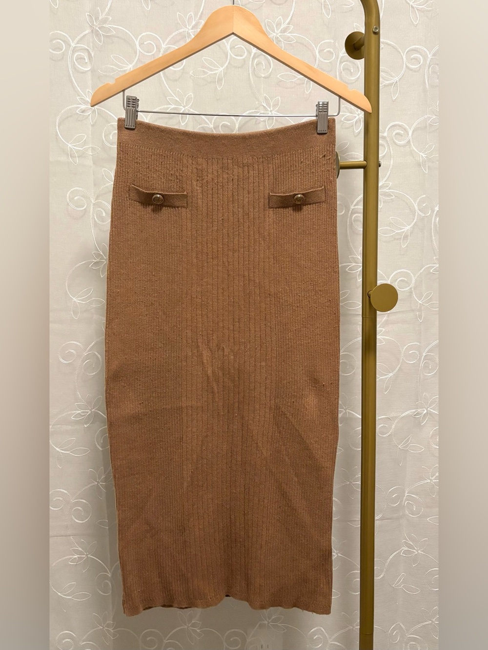 RW&CO. Brown Knit Midi Skirt Size Small - Some Pilling - Matching Top Available